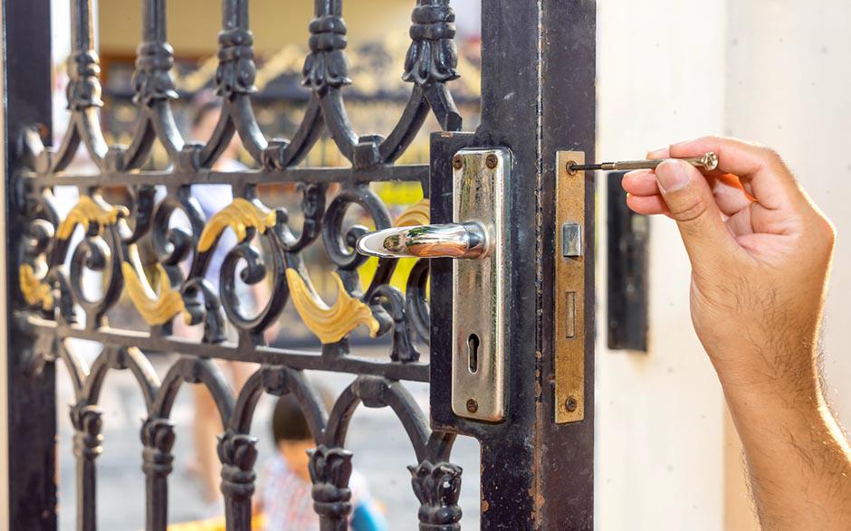  ouvrir une porte blindée Paris 15